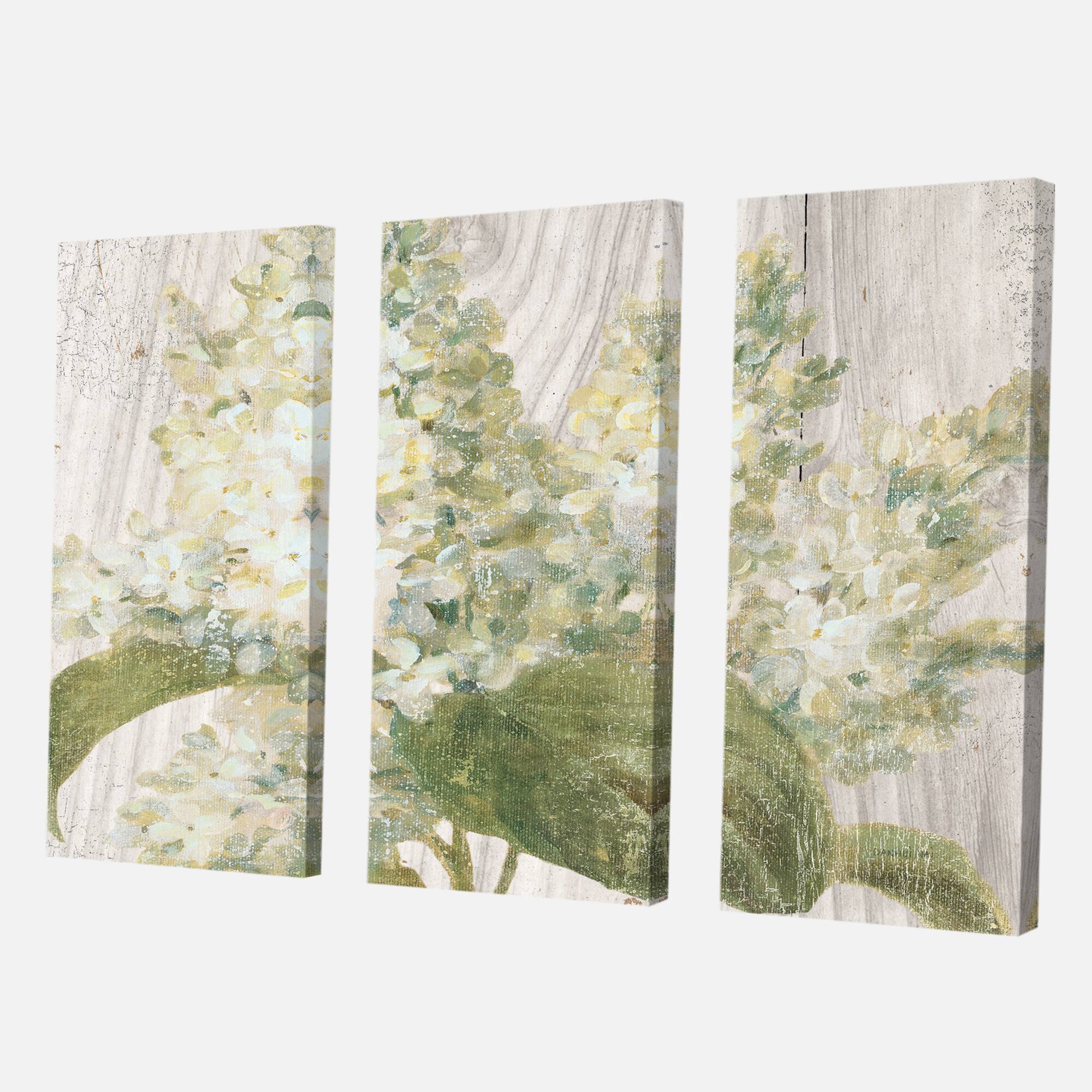 Designart - Goauche Green Flower II